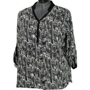 CATO Plus Size Top Blouse Popover 22/24W Black Whi